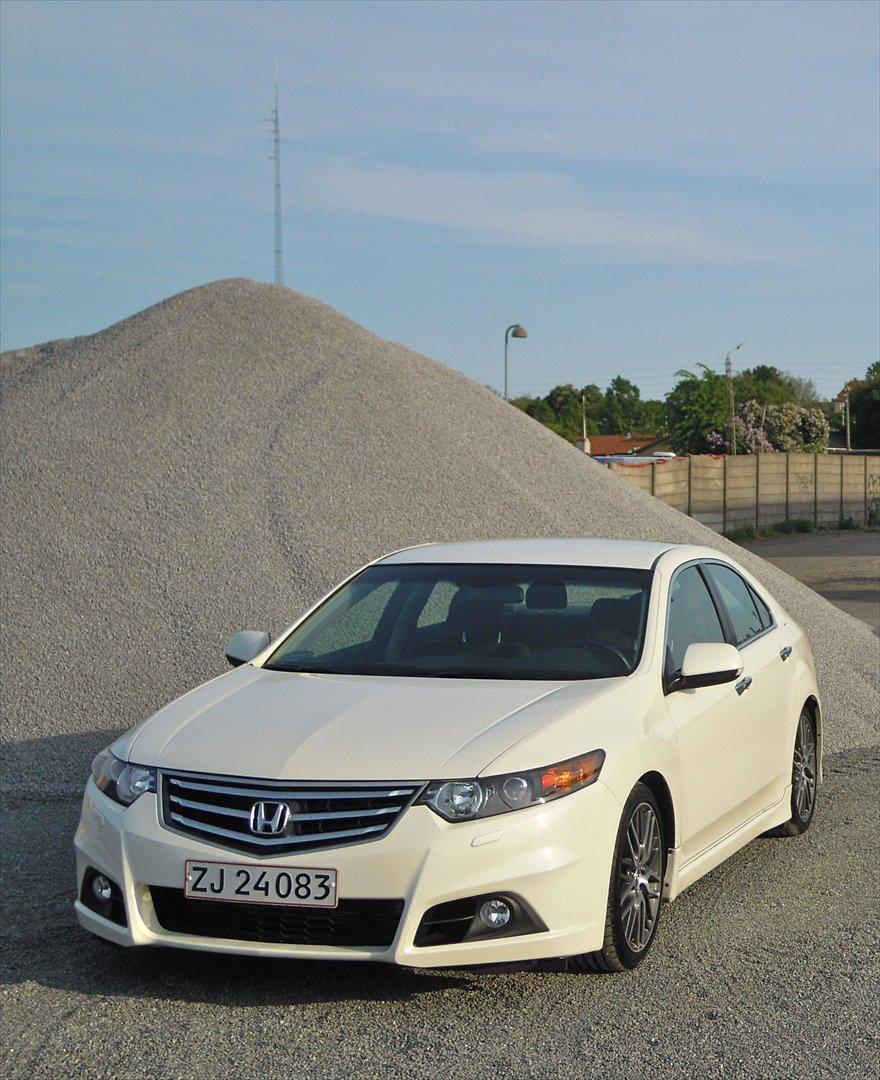 Honda Accord Elegance billede 2