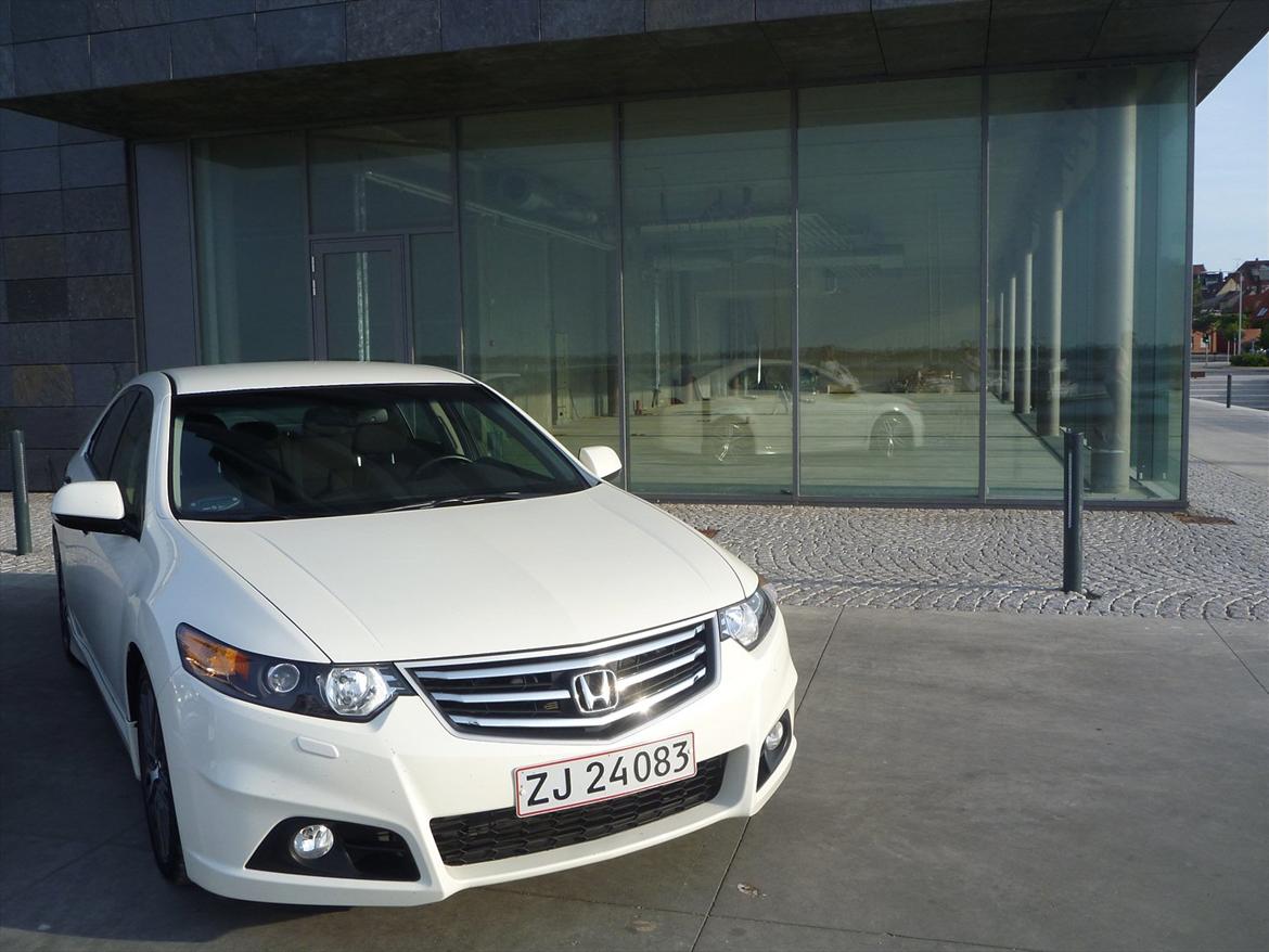 Honda Accord Elegance billede 1