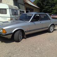 Ford Granada 2,8I Ghia V6 Aut.