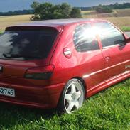 Peugeot 306 gti-6T