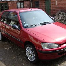 Peugeot 106