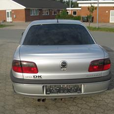 Opel omega 