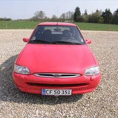 Ford Escort 1.6 3d