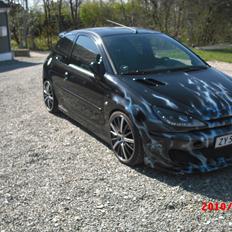 Peugeot 206 Tidl bil *Solgt*