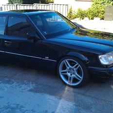 Mercedes Benz w124 300 Turbo Diesel