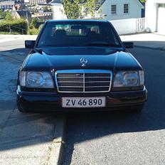 Mercedes Benz w124 300 Turbo Diesel