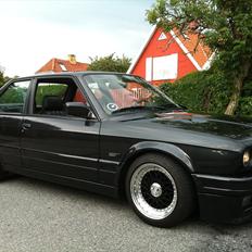 BMW E30 325i M Technik 2