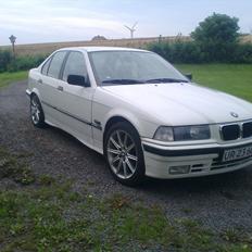 BMW E36 318I