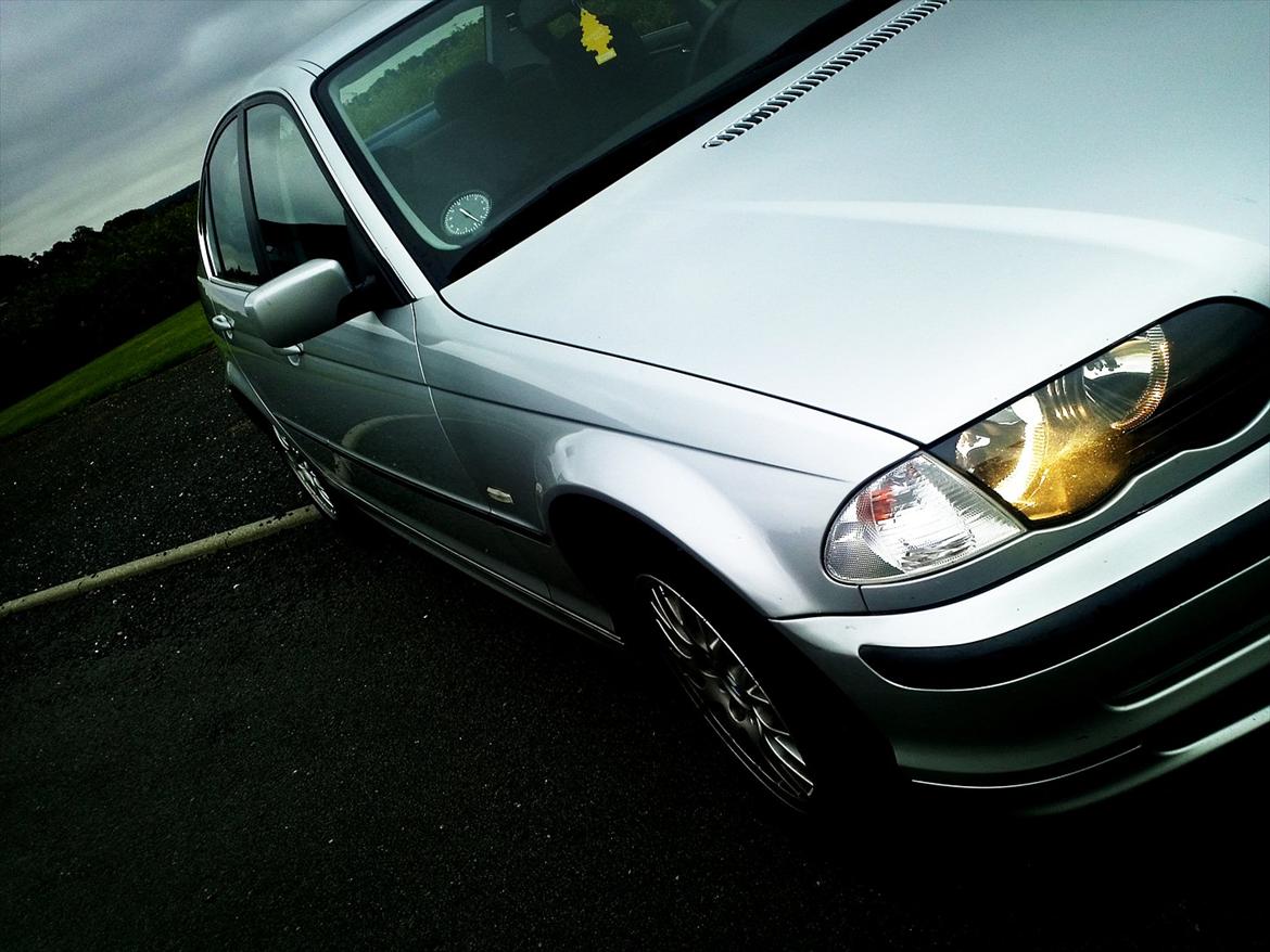 BMW 320i E46 2,0 24V billede 9
