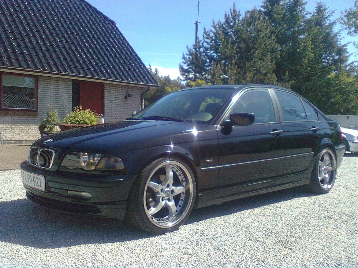BMW E46 320d billede 1