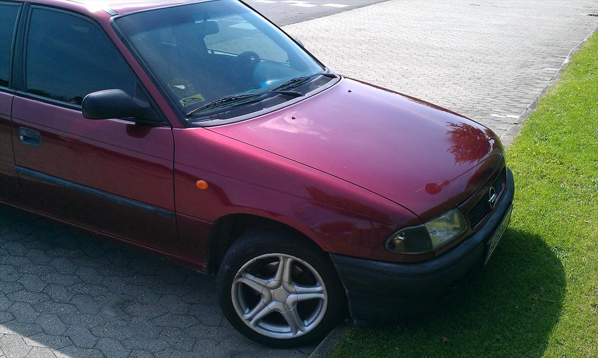 Opel Astra F sedan 16v SOLGT billede 16
