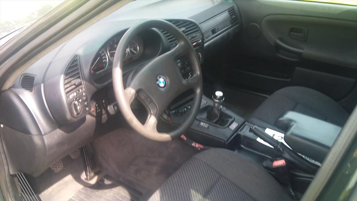 BMW e 36 sedan billede 4