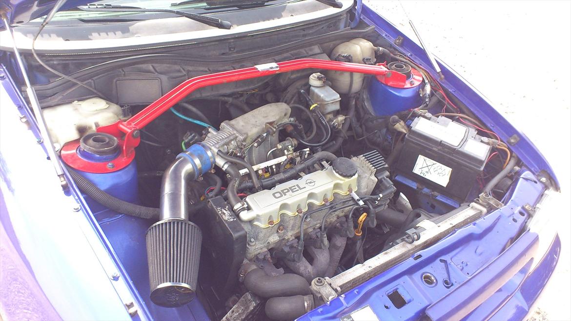 Opel Astra F (SOLGT) - den nye motor.. ægte C16SE  billede 5