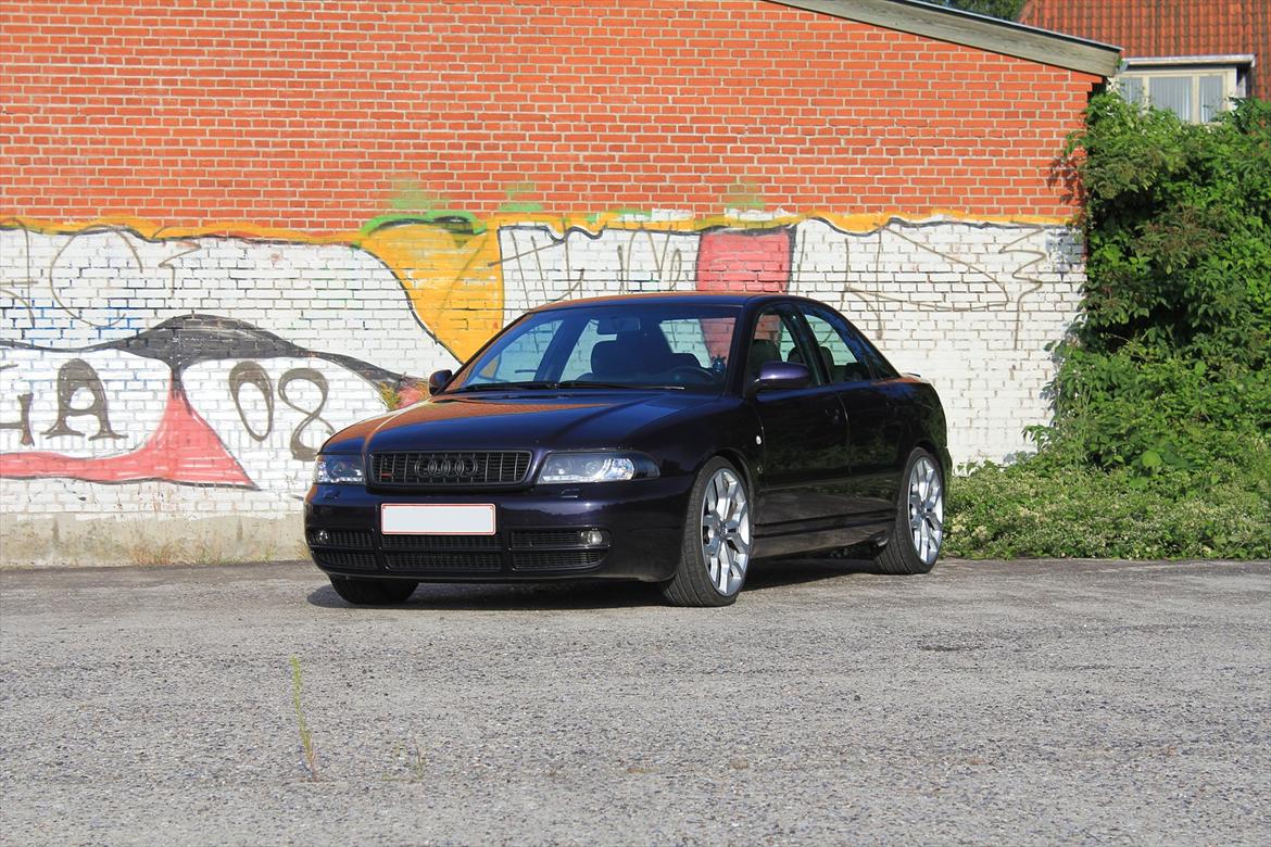 Audi A4 1,8 Turbo Quattro billede 13