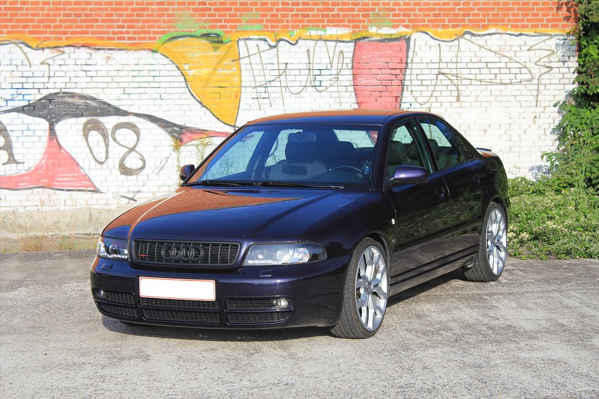 Audi A4 1,8 Turbo Quattro billede 16
