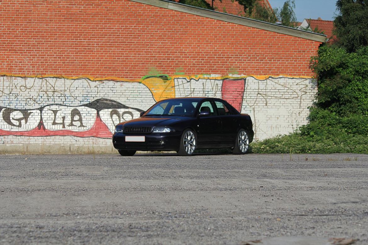 Audi A4 1,8 Turbo Quattro billede 17