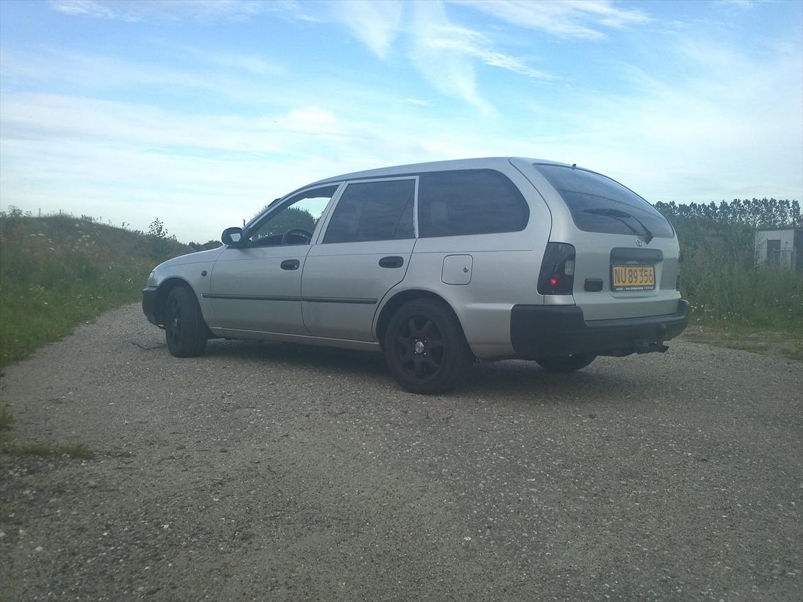 Toyota Corolla Van billede 1