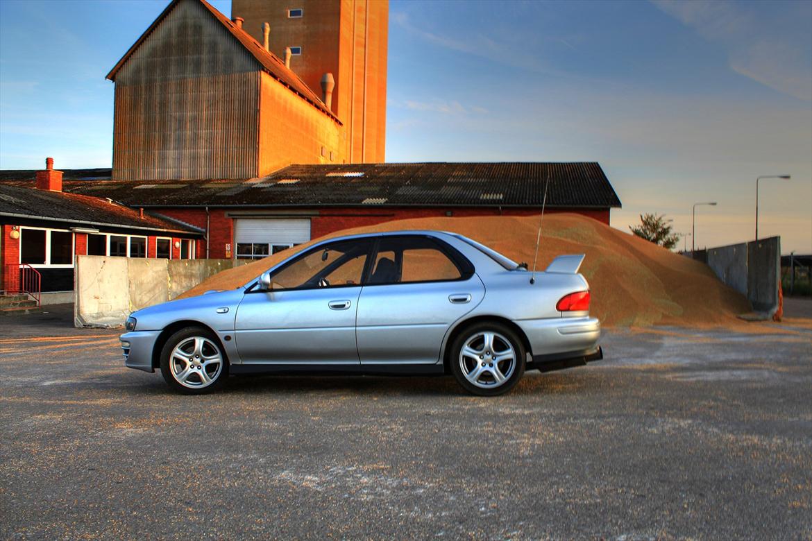 Subaru Impreza WRX STi billede 2