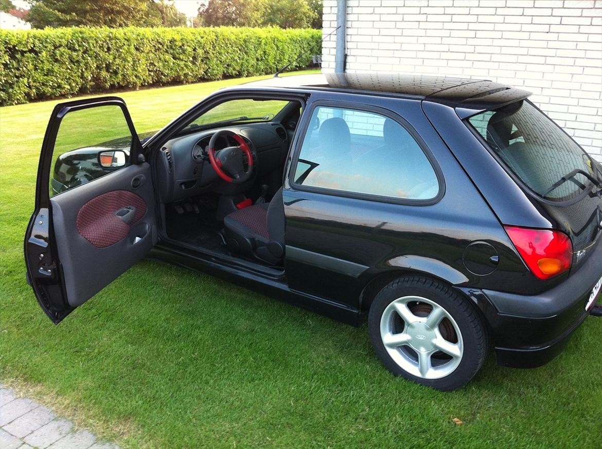 Ford Fiesta 1.6 16v Sport billede 3