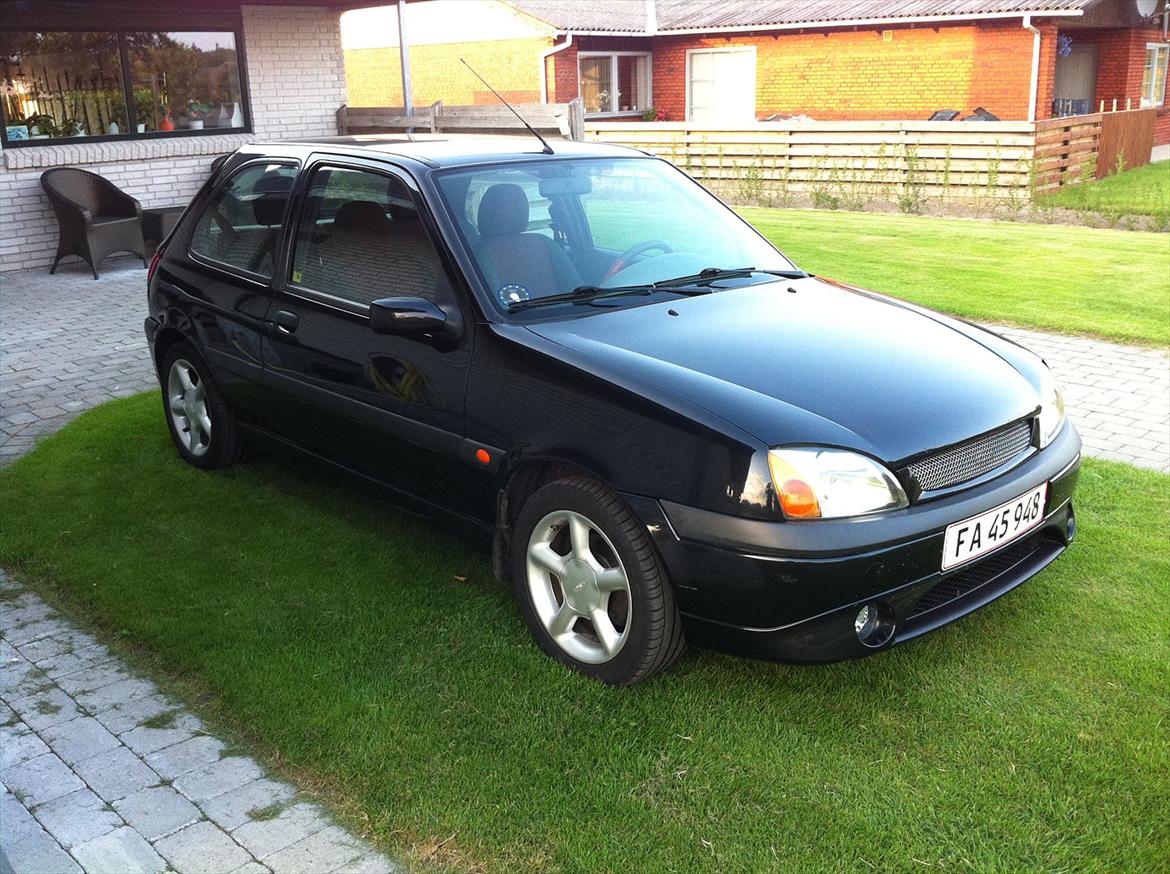 Ford Fiesta 1.6 16v Sport billede 4