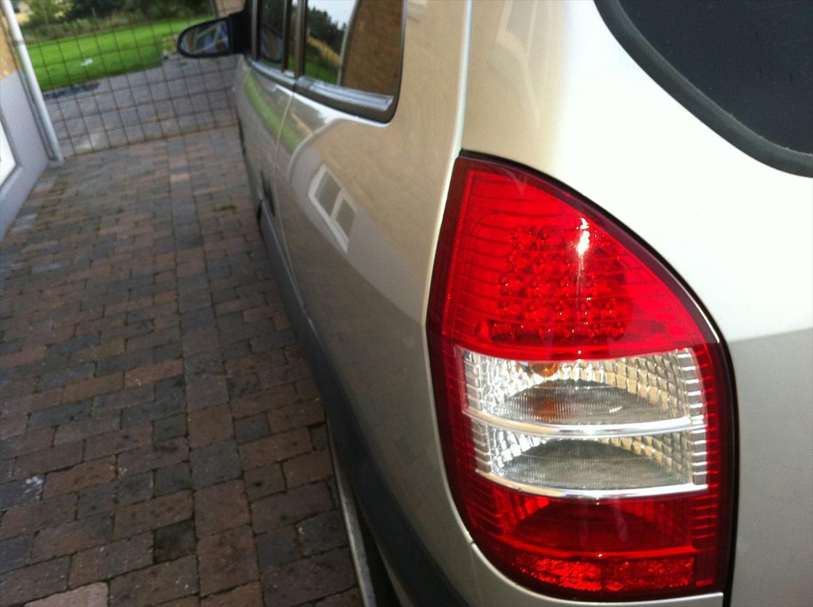 Opel Zafira A 2.0 DTI billede 8