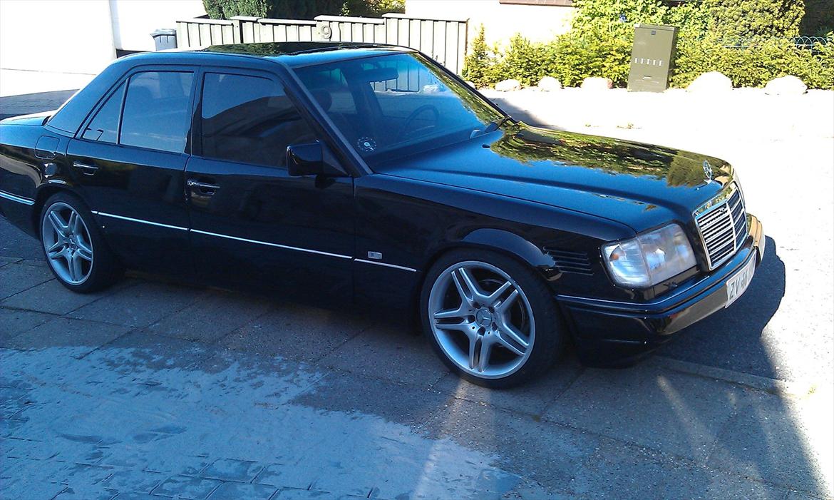 Mercedes Benz w124 300 Turbo Diesel billede 2