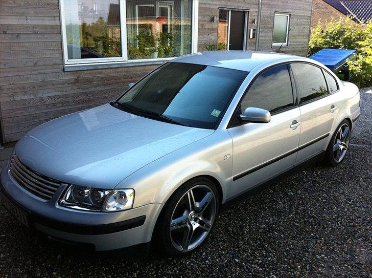 VW Passat Limosine billede 1