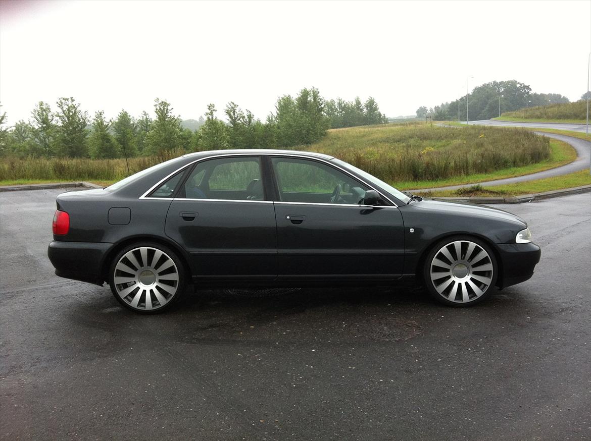 Audi A4 2,5 TDI Quattro #SOLGT# billede 4