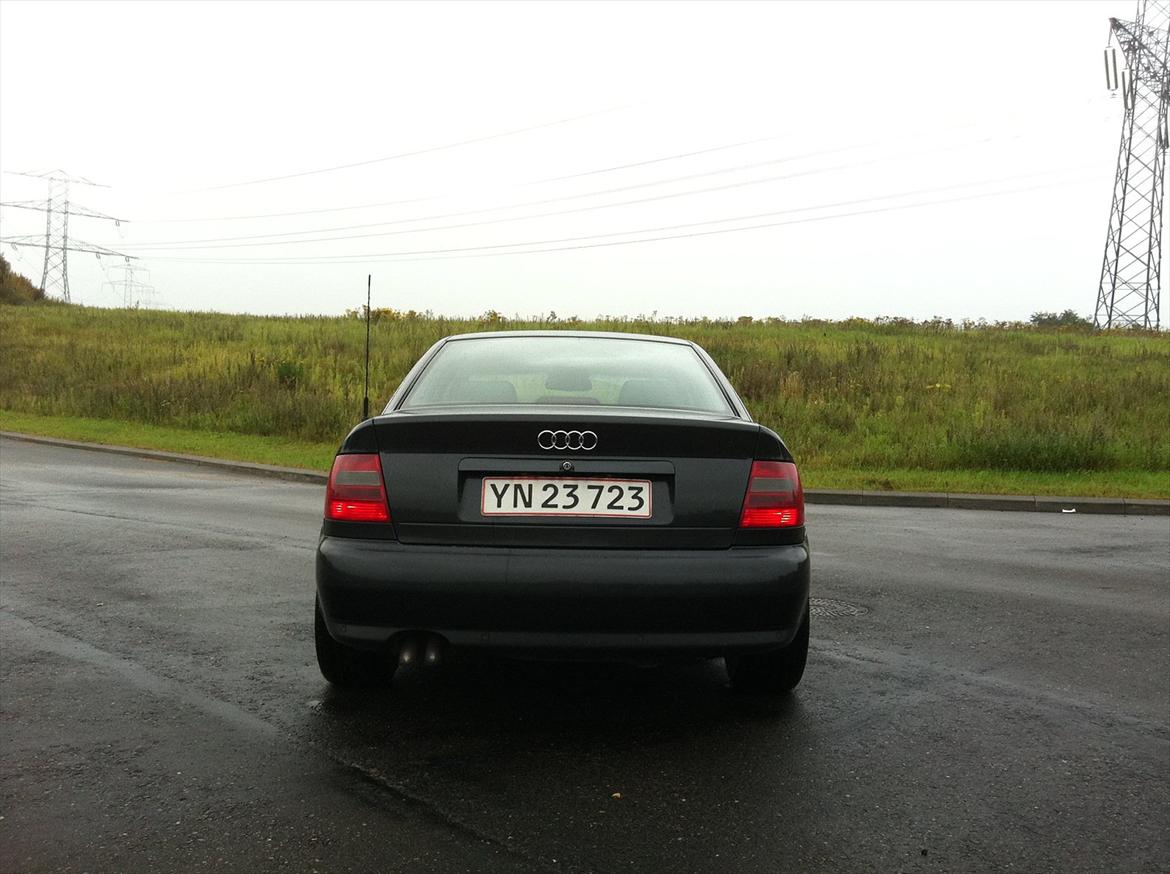Audi A4 2,5 TDI Quattro #SOLGT# billede 6