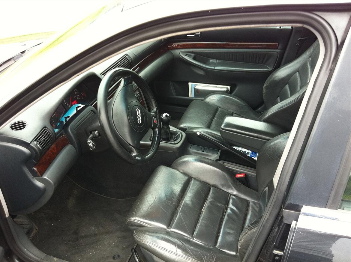 Audi A4 2,5 TDI Quattro #SOLGT# billede 11