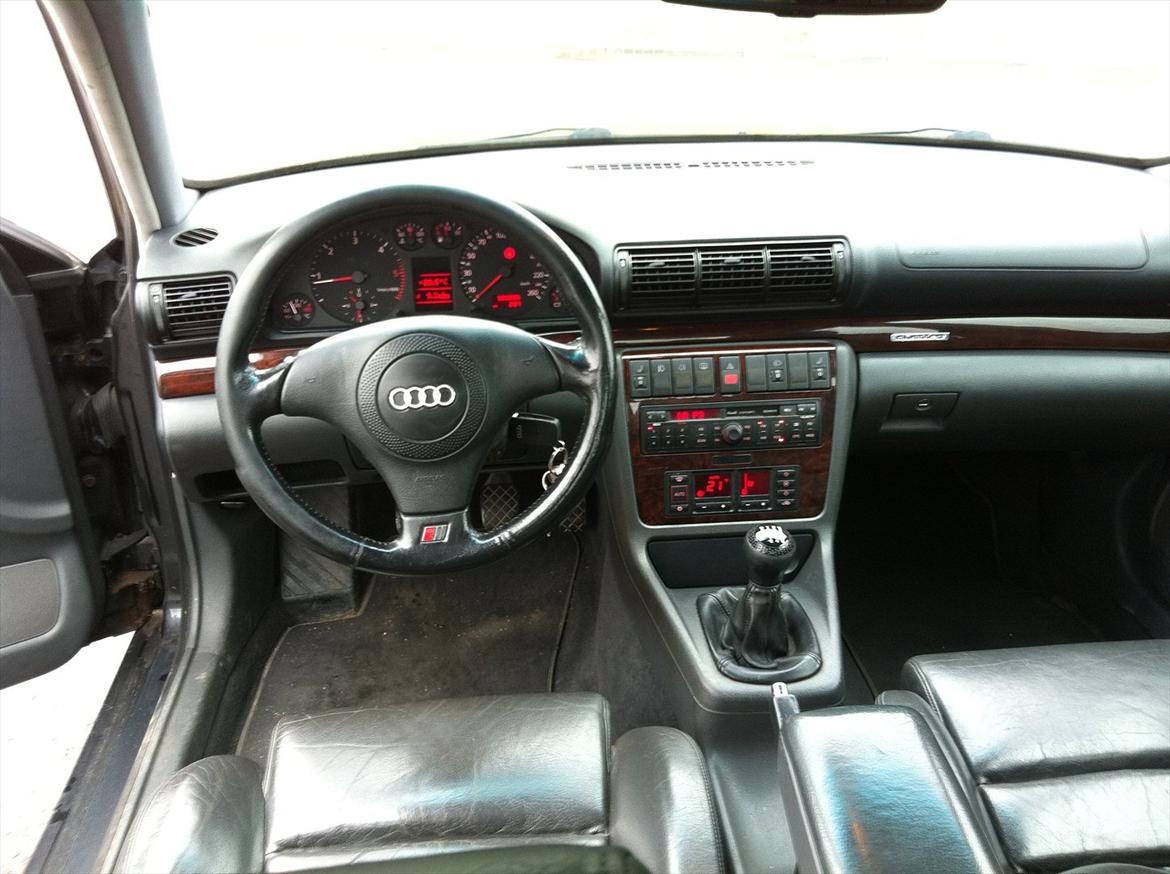 Audi A4 2,5 TDI Quattro #SOLGT# billede 12