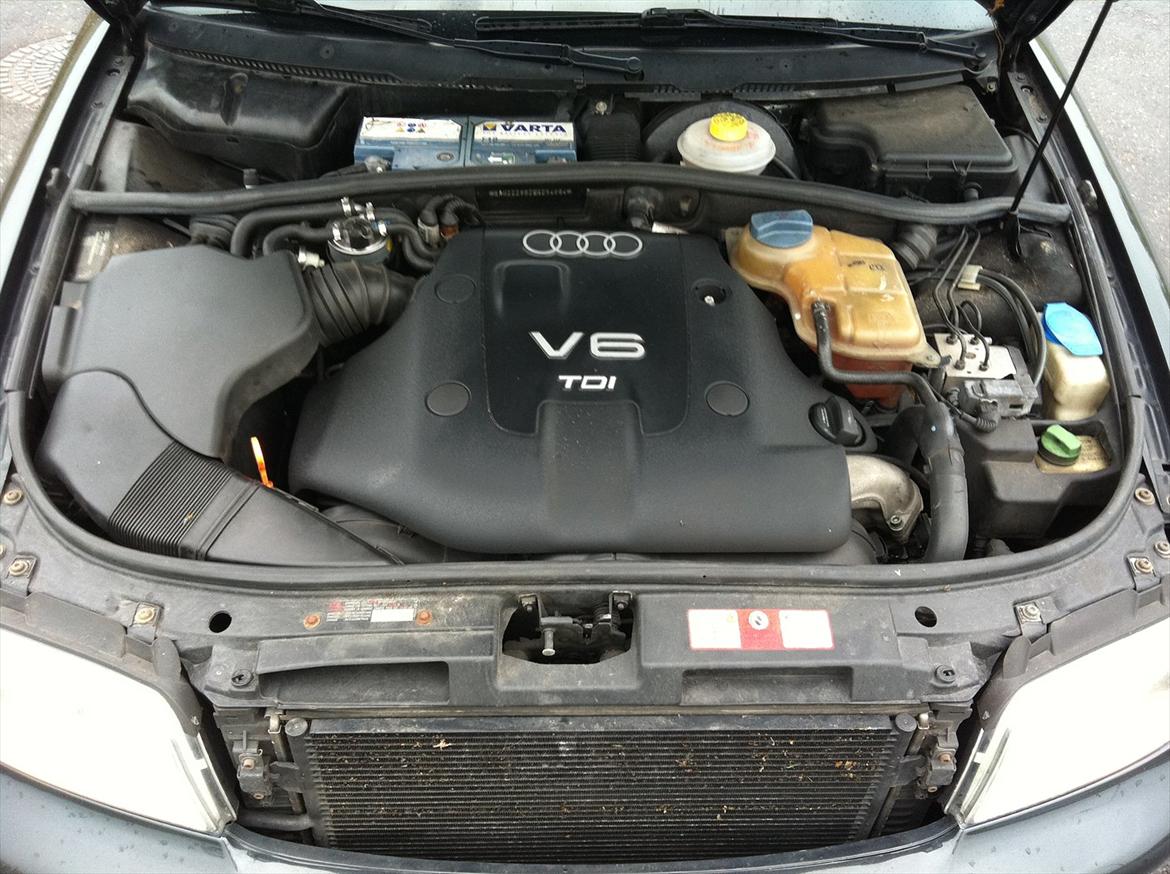 Audi A4 2,5 TDI Quattro #SOLGT# billede 14