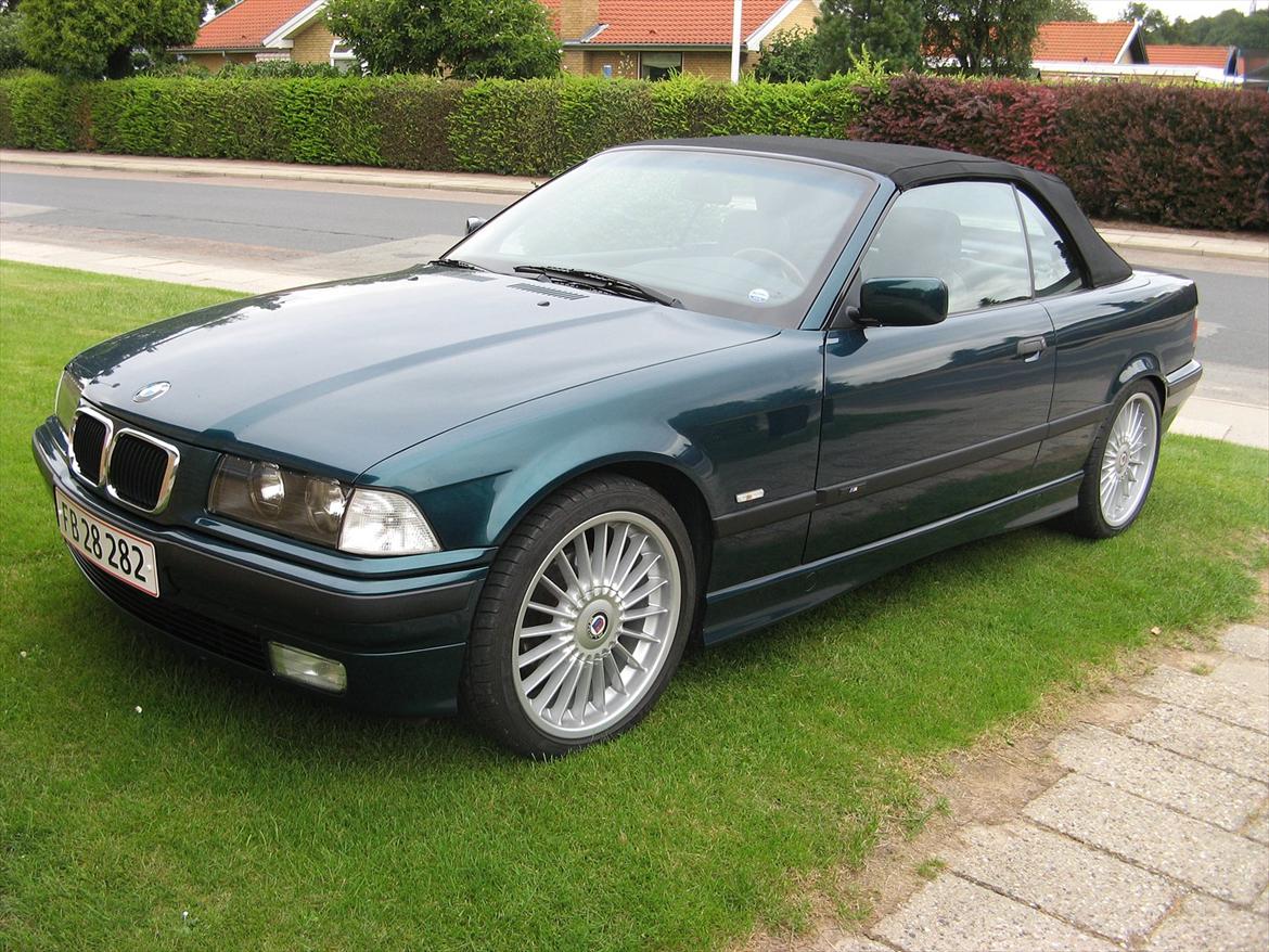 BMW 320i Cabriolet - Med de nyindkøbte Alpina fælge
 billede 1