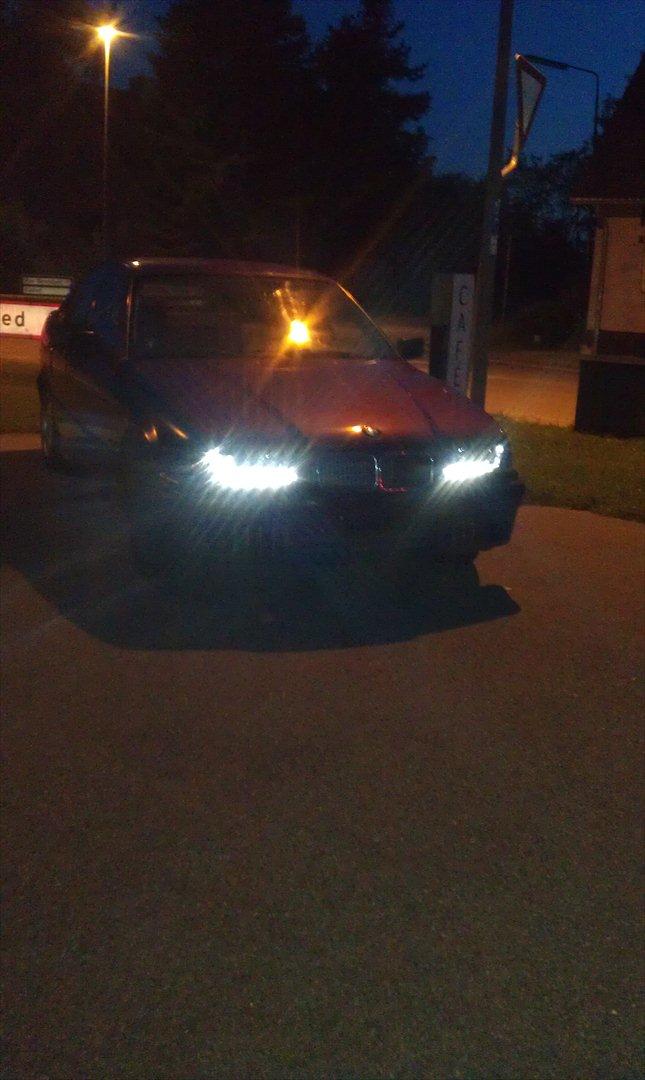 BMW E 36 320i billede 16