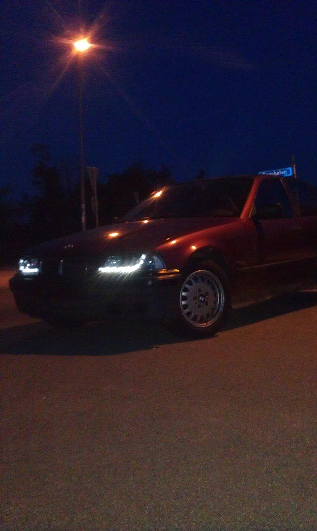 BMW E 36 320i billede 17
