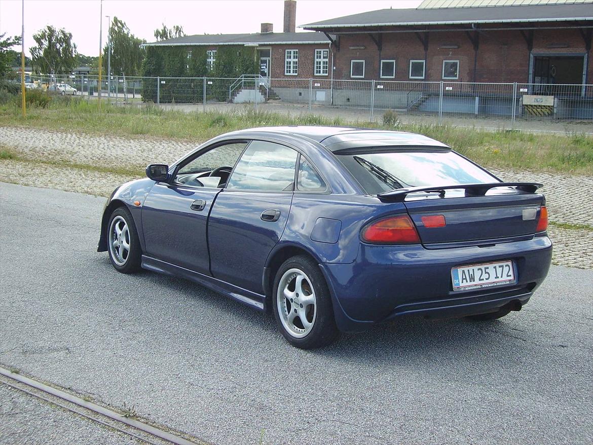 Mazda 323f  billede 7