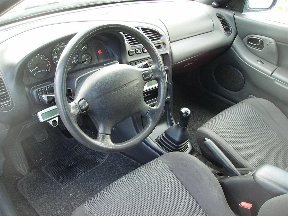 Mazda 323f  billede 11