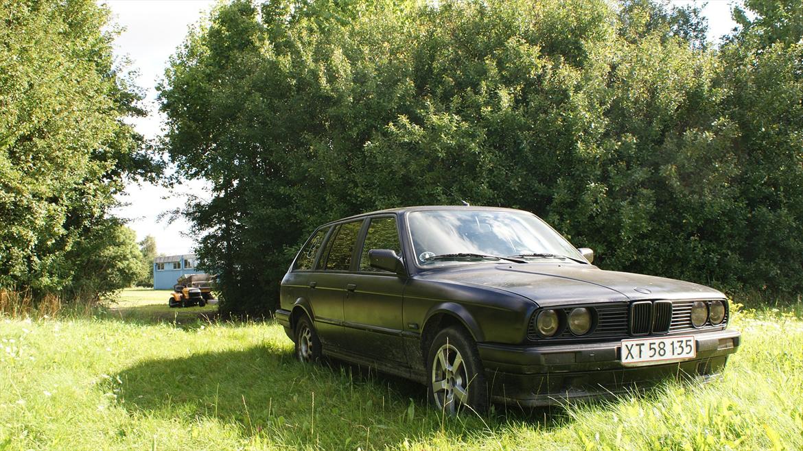 BMW E30, 320, touring solgt billede 3
