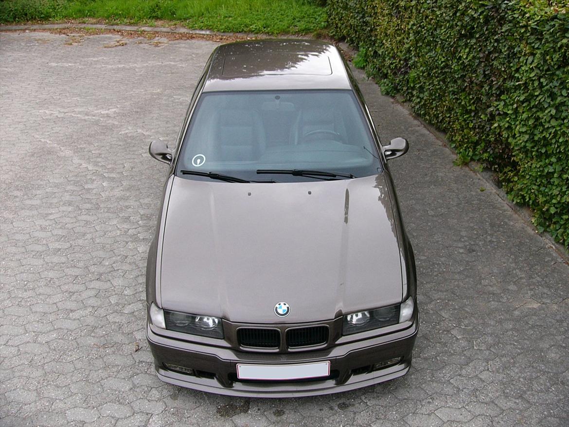 BMW E36 320i "TOTAL SkADET" billede 5