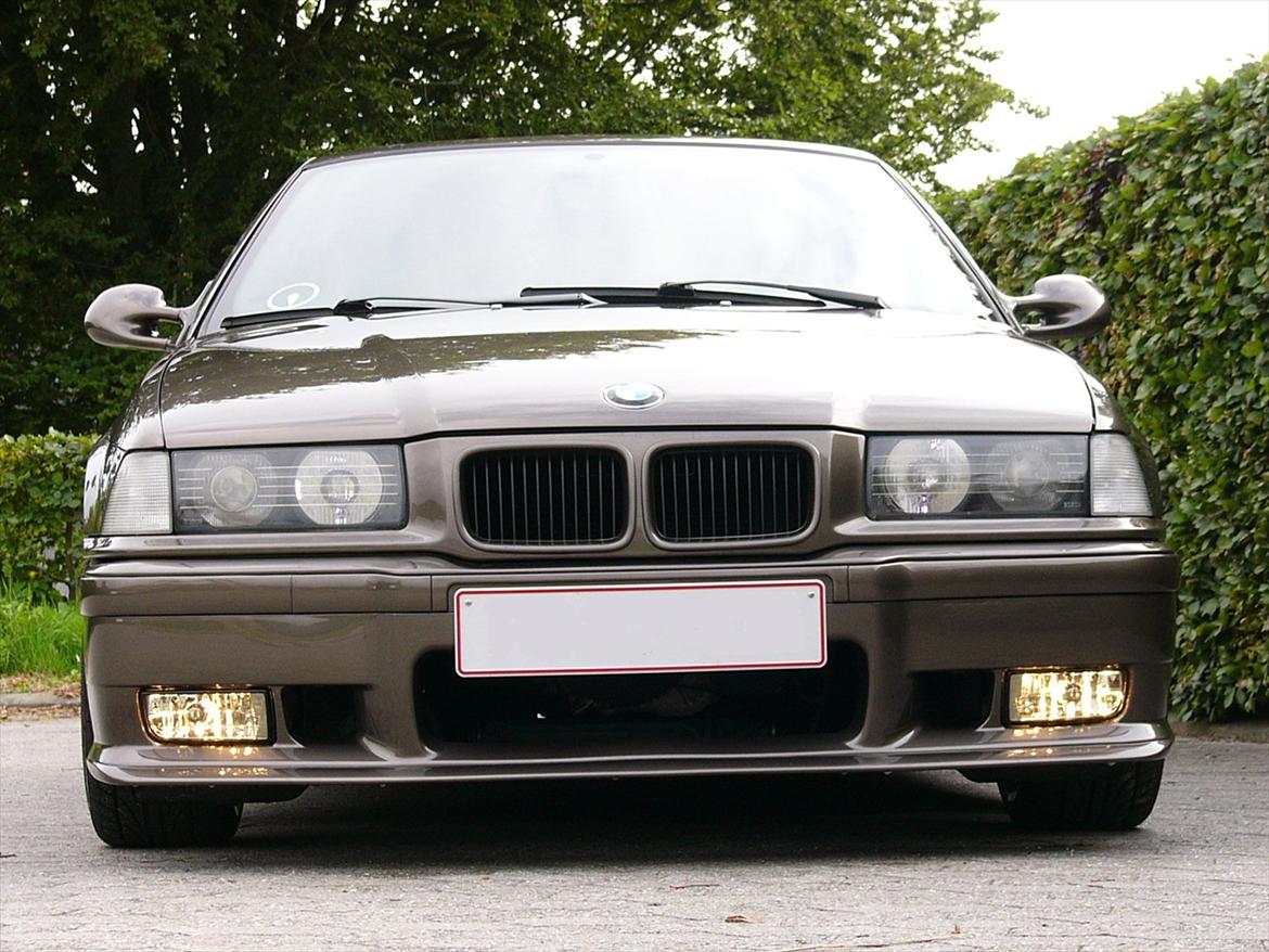 BMW E36 320i "TOTAL SkADET" billede 8