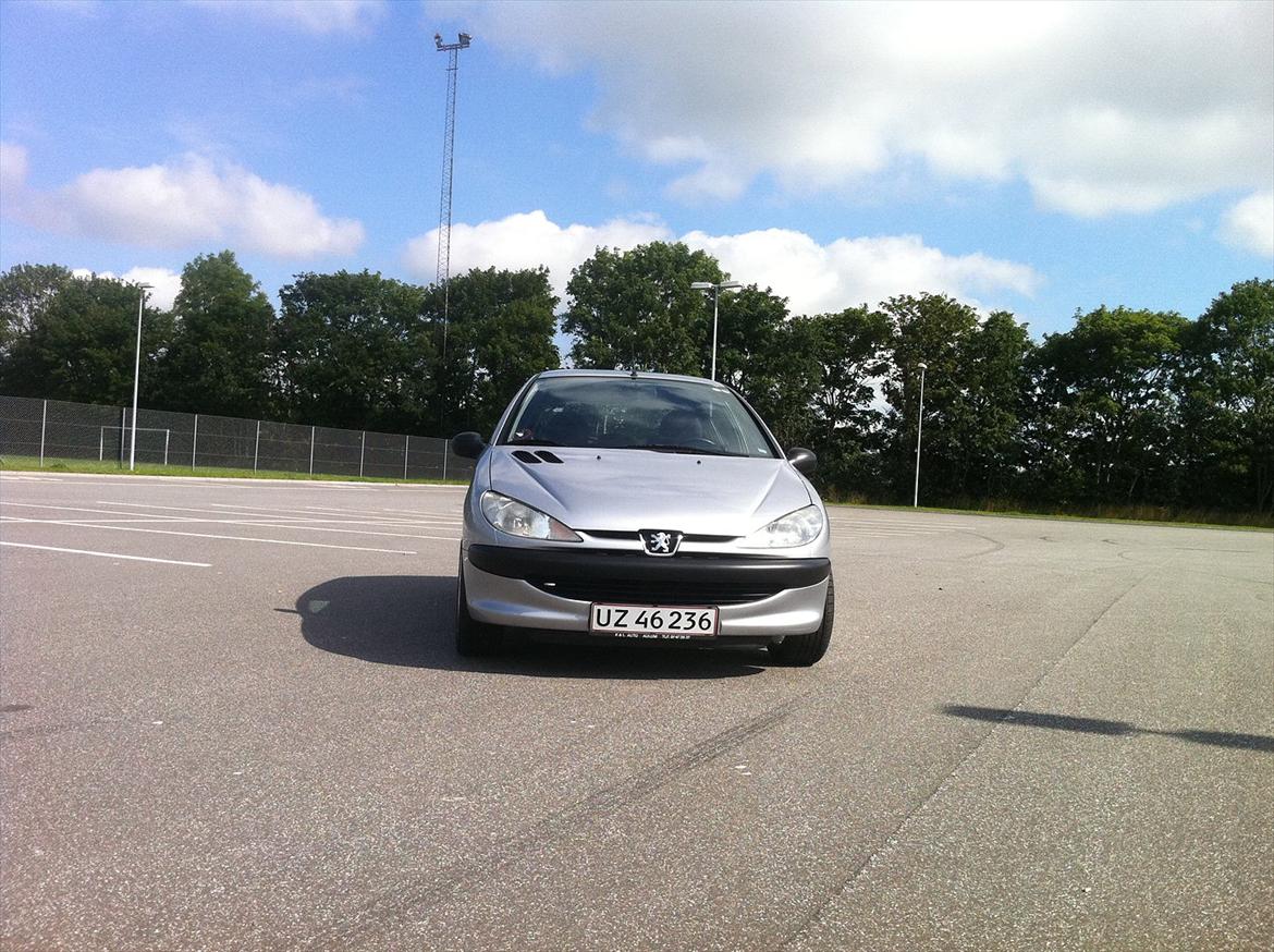 Peugeot 206 1,4 XR 5d  SOLGT billede 5
