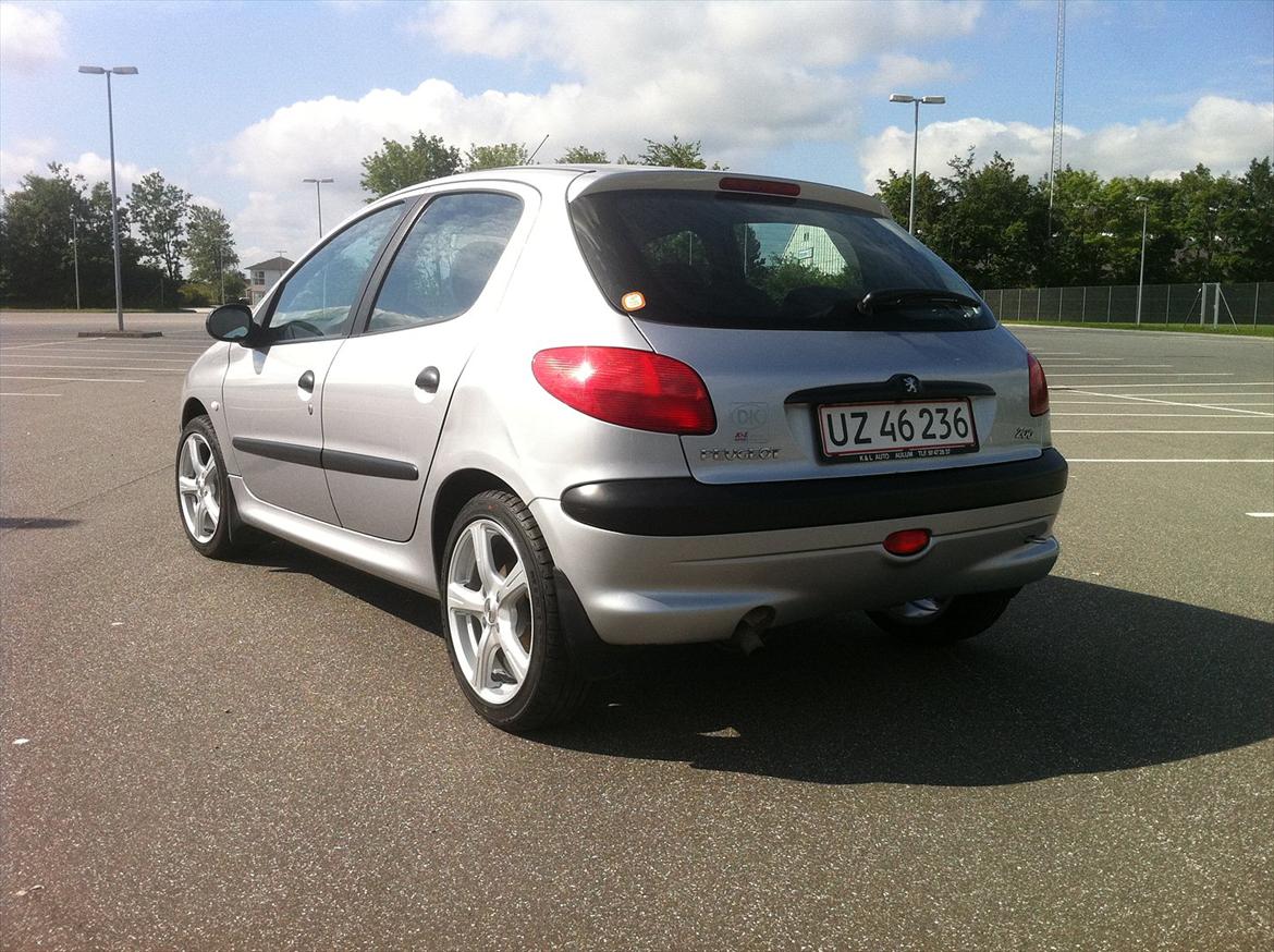 Peugeot 206 1,4 XR 5d  SOLGT billede 7