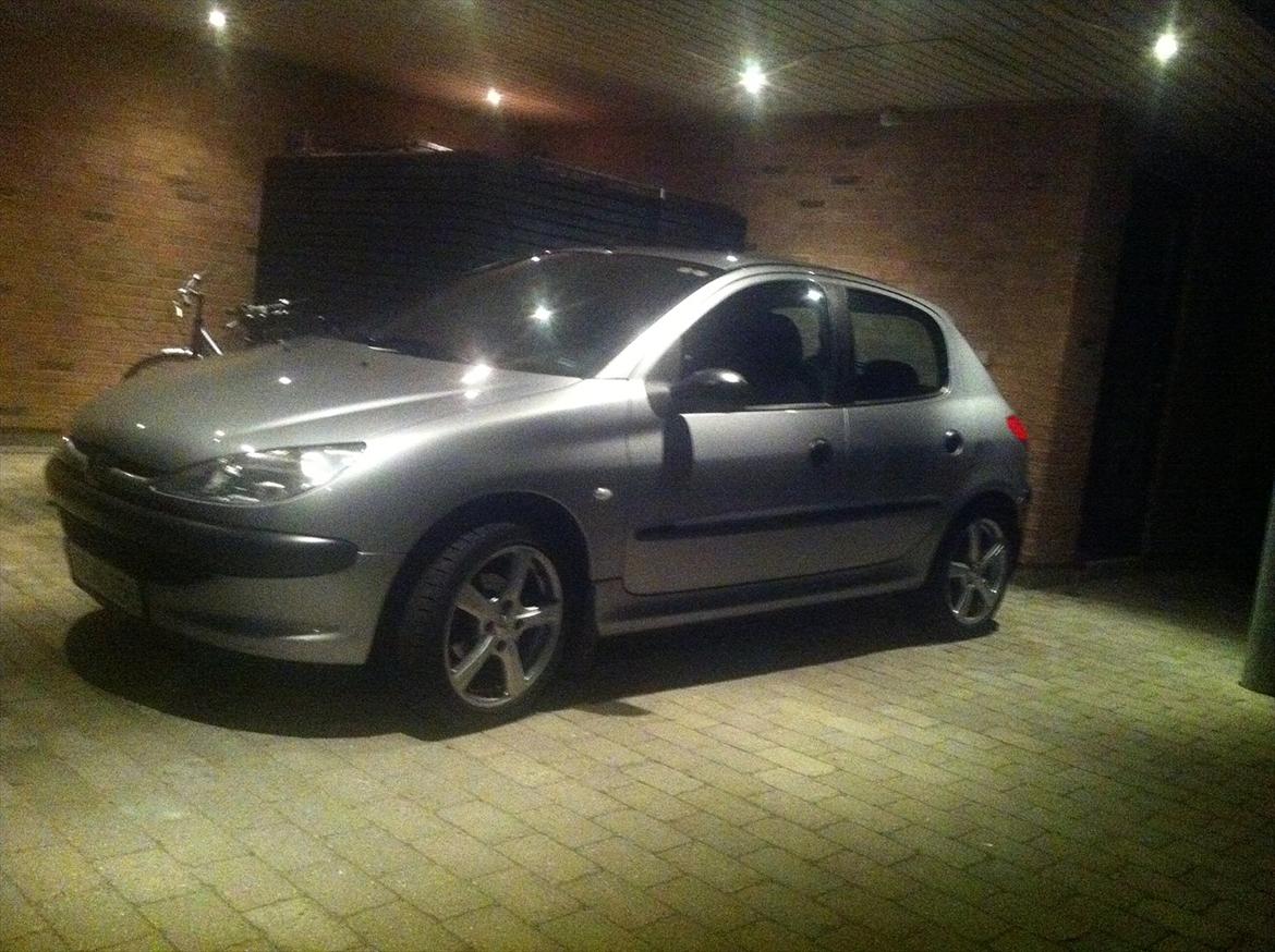Peugeot 206 1,4 XR 5d  SOLGT billede 8