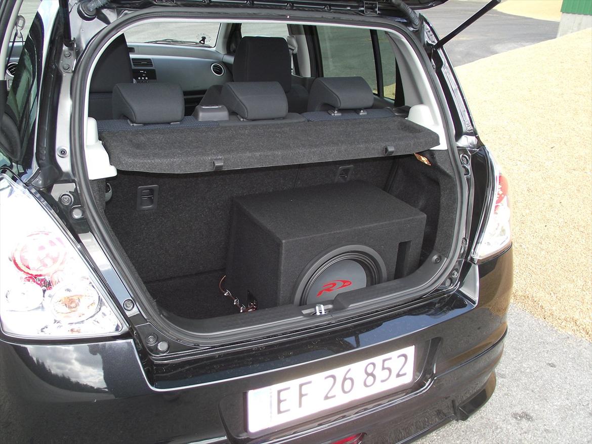 Suzuki Swift 1,5 GLS (Solgt) billede 16