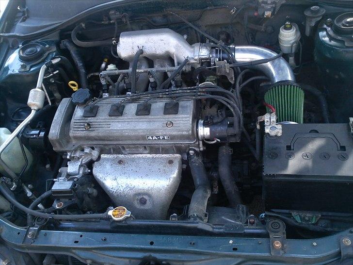 Toyota Avensis 1,6 T22 billede 2