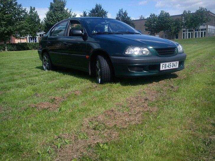 Toyota Avensis 1,6 T22 billede 3