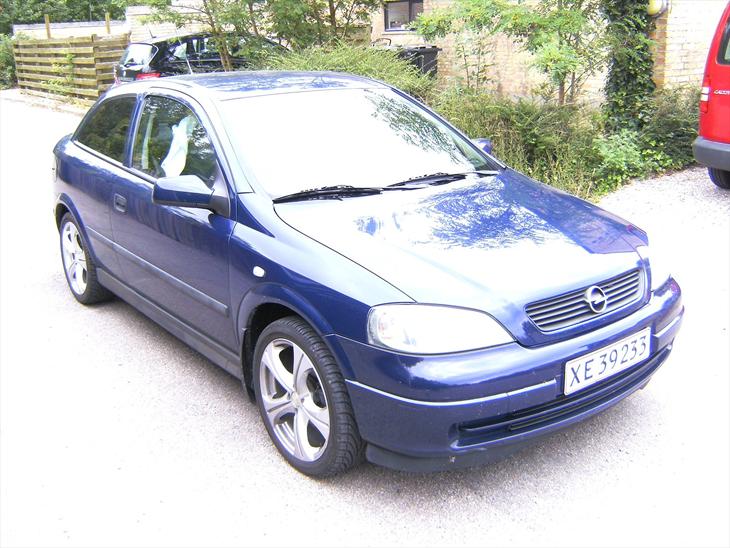 {{currentPhoto.altText}} billede {{currentPhoto.number}}