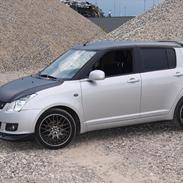 Suzuki SWIFT *SOLGT*