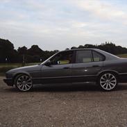 BMW 525i