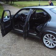 BMW 525i